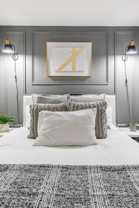 Luxury Suite Downtown Toronto Near Cn Tower Exteriör bild