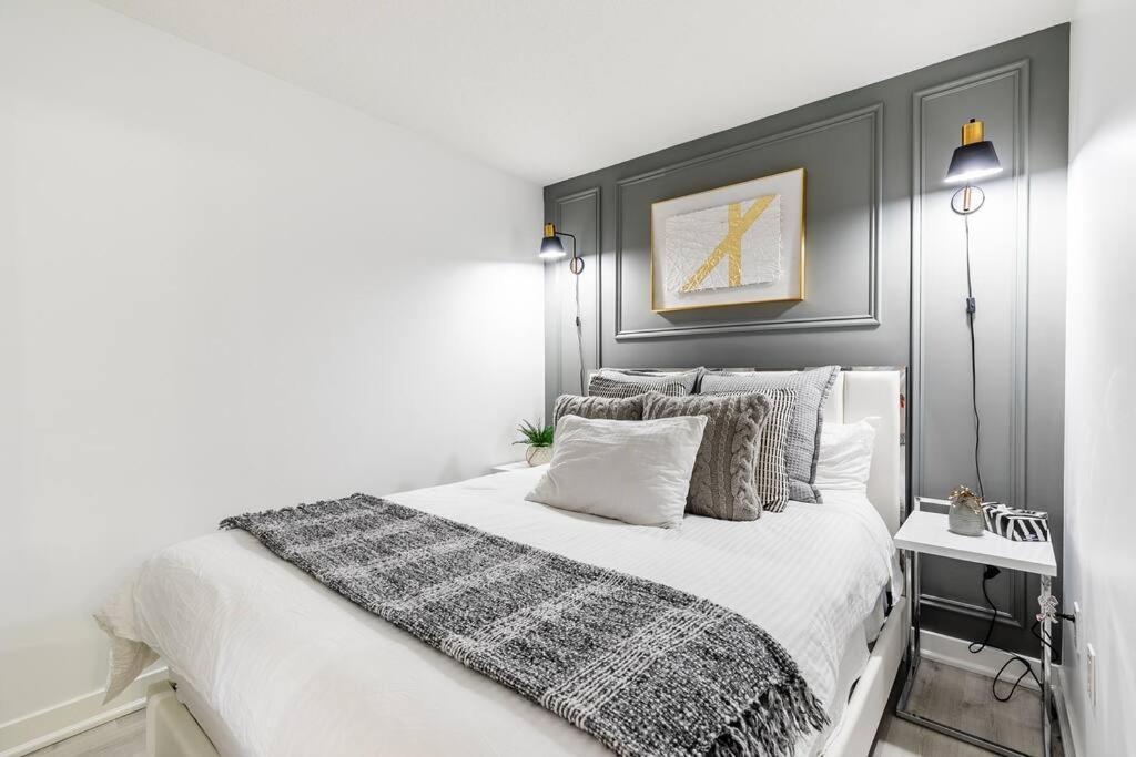 Luxury Suite Downtown Toronto Near Cn Tower Exteriör bild