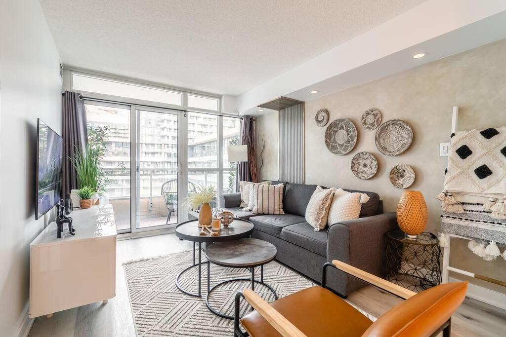 Luxury Suite Downtown Toronto Near Cn Tower Exteriör bild