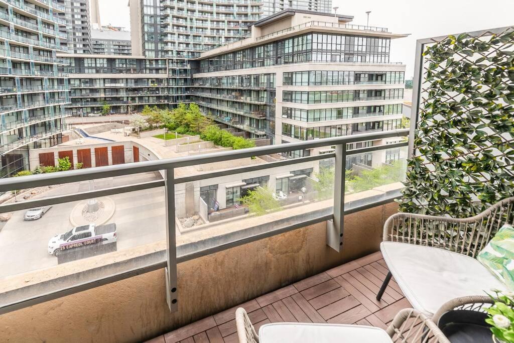 Luxury Suite Downtown Toronto Near Cn Tower Exteriör bild